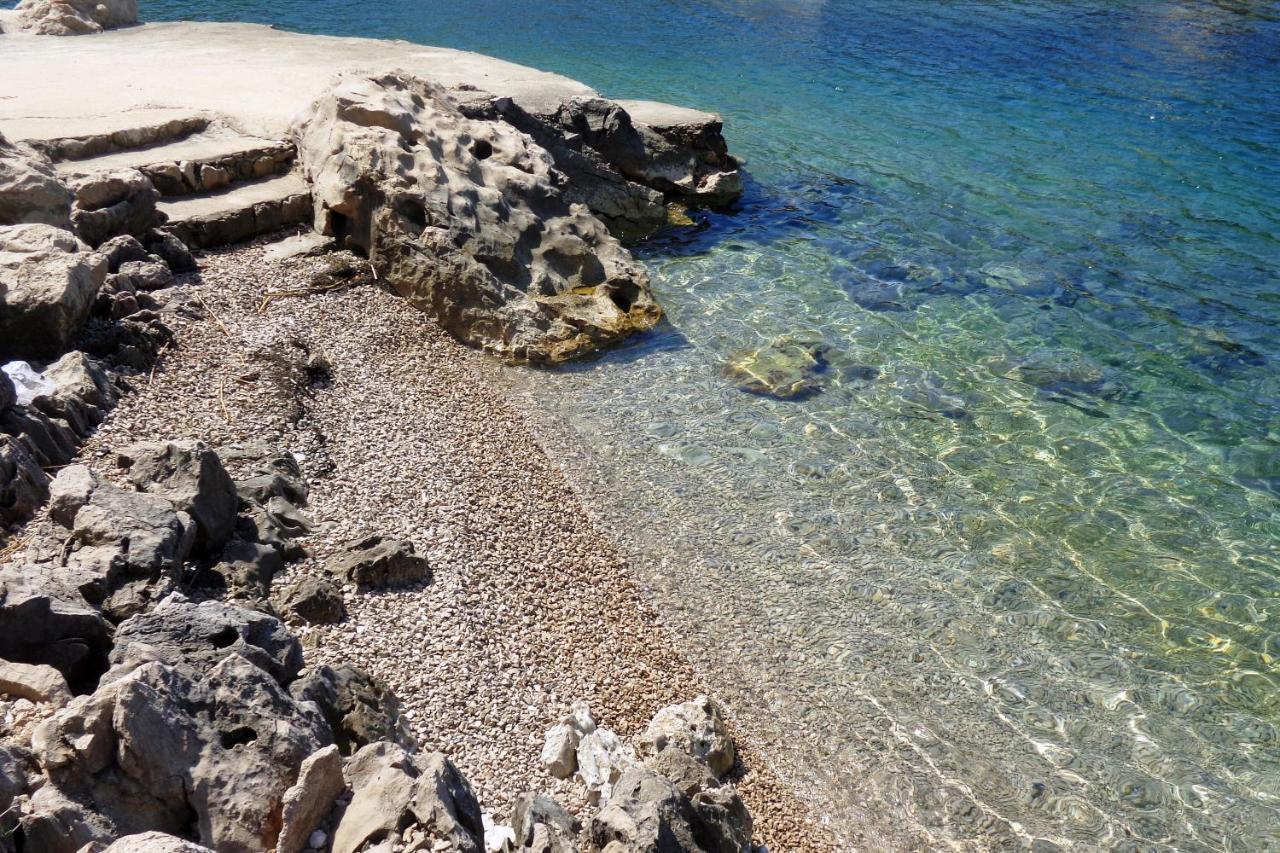 Seaside Holiday House Cove Vela Prapratna Oskorusno Esterno foto