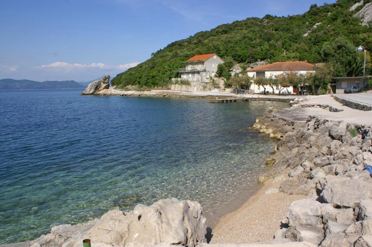 Seaside Holiday House Cove Vela Prapratna Oskorusno Esterno foto