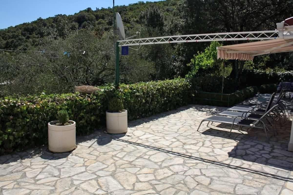 Seaside Holiday House Cove Vela Prapratna Oskorusno Esterno foto